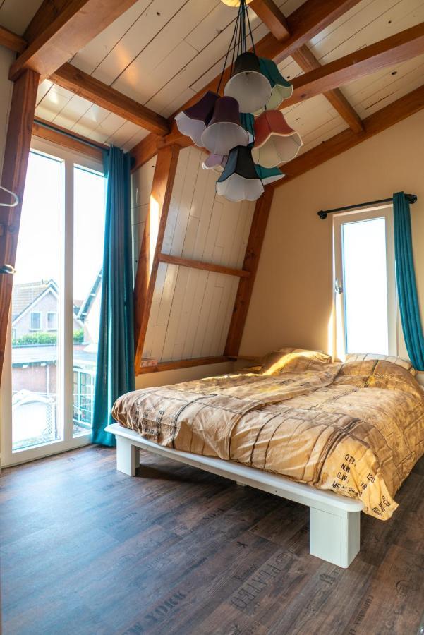 Klein Polderhuis - Bollenschuur Roelofarendsveen Bagian luar foto